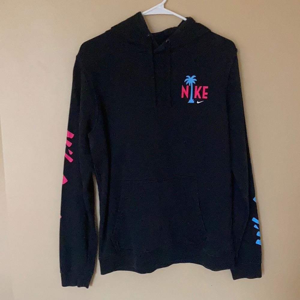 nike hoodie